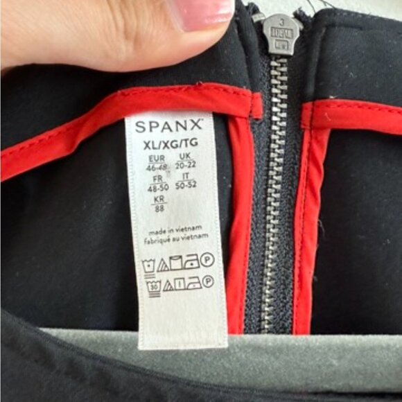 SPANX Perfect A-Line 3/4 Sleeve Black Career Office Dress - Picture 5 of 9